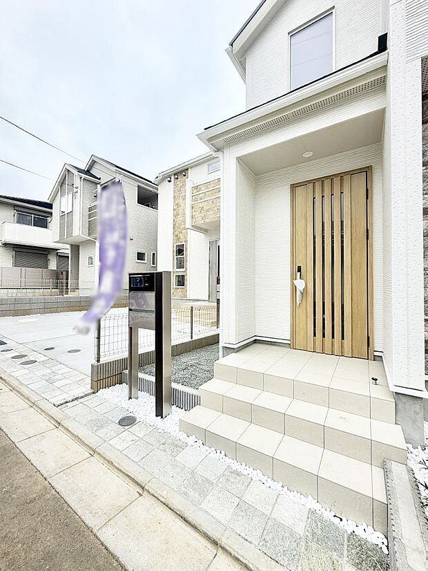 19号棟 ■ 心地よい暮らしへとつながる、温かい玄関
