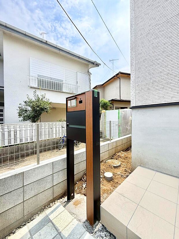 2号棟 ■ 心地よい暮らしへとつながる、温かい玄関