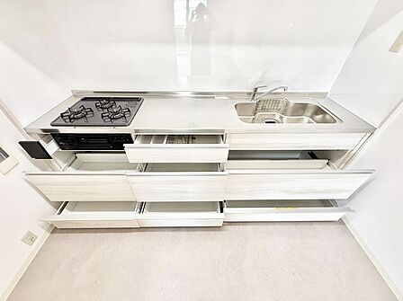 ■料理がもっと楽しくなる、快適なキッチン空間