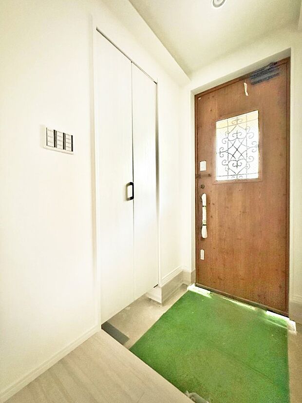 2号棟 ■ ここから始まる一日、すっきり整った玄関
