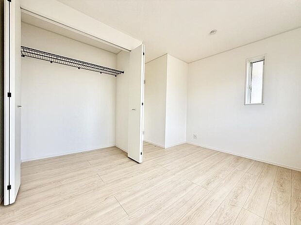 15号棟  ■家具やレイアウトを自由に配置できるため使い勝手が良く快適に過ごせます