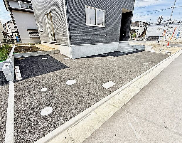 19号棟 ■快適な駐車スペースで安心