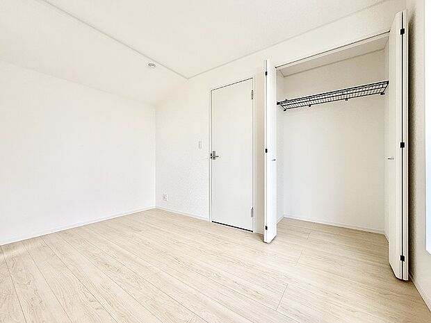 19号棟 ■清潔感あふれるお部屋で毎日を快適に過ごせます