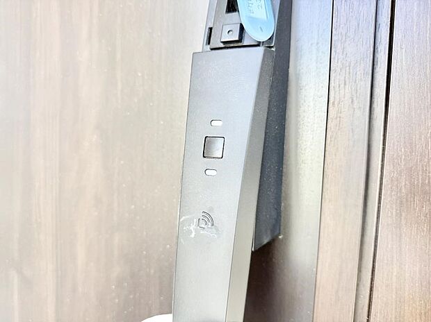 ■鍵を取り出さずに便利に操作できて快適
