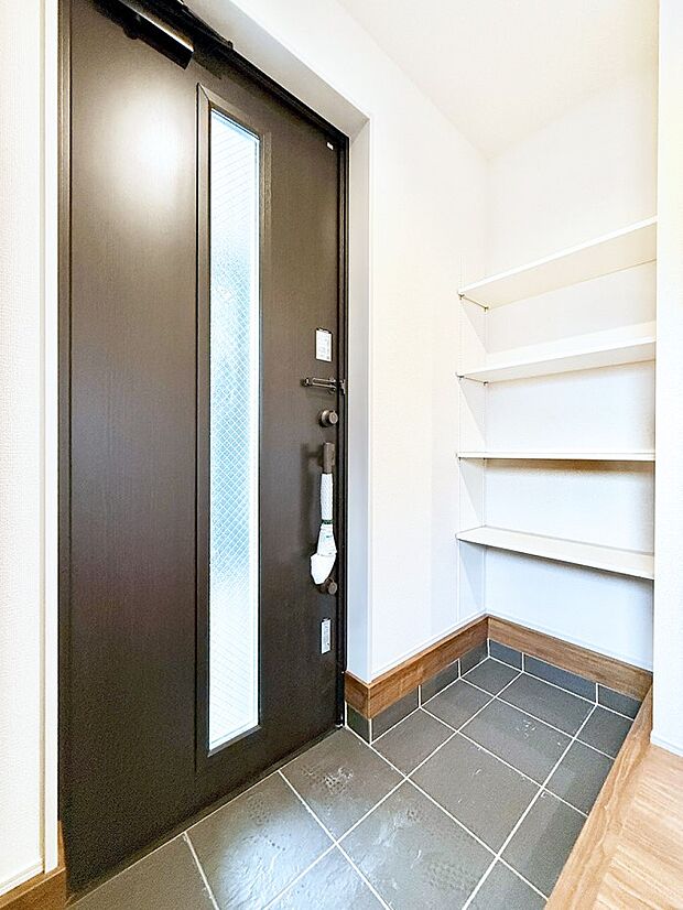 13号棟  ■ シンプルで美しく、快適な暮らしの入り口