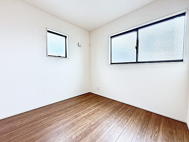 13号棟 ■清潔感あふれるお部屋で毎日を快適に過ごせます