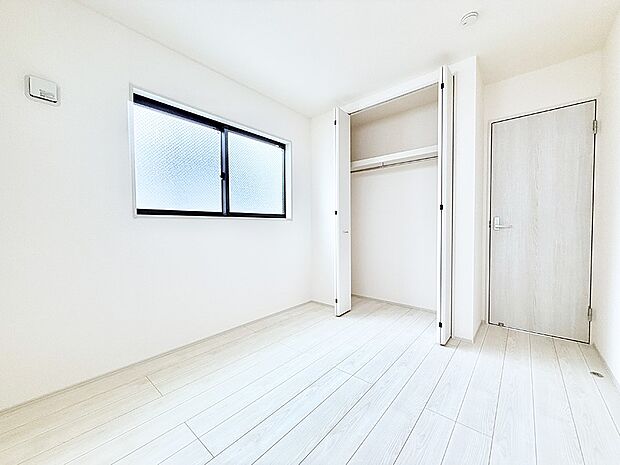 10号棟 ■清潔感あふれるお部屋で毎日を快適に過ごせます