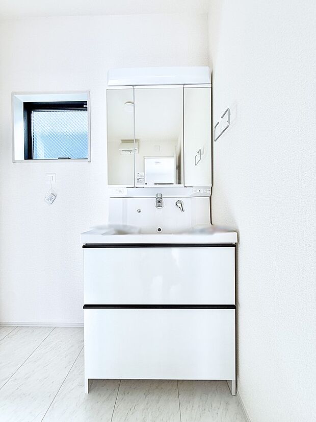 6号棟 ■朝の準備がスムーズにできる広さです