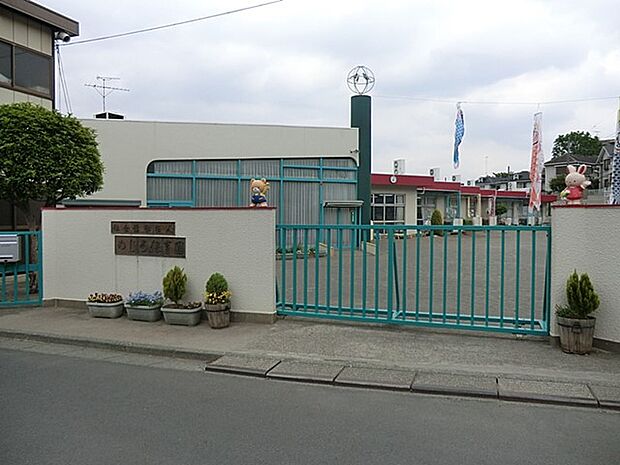 幼稚園・保育園 660m めじろ保育園
