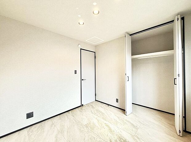 C棟  ■落ち着いた色合いのお部屋で穏やかな時間を楽しめます