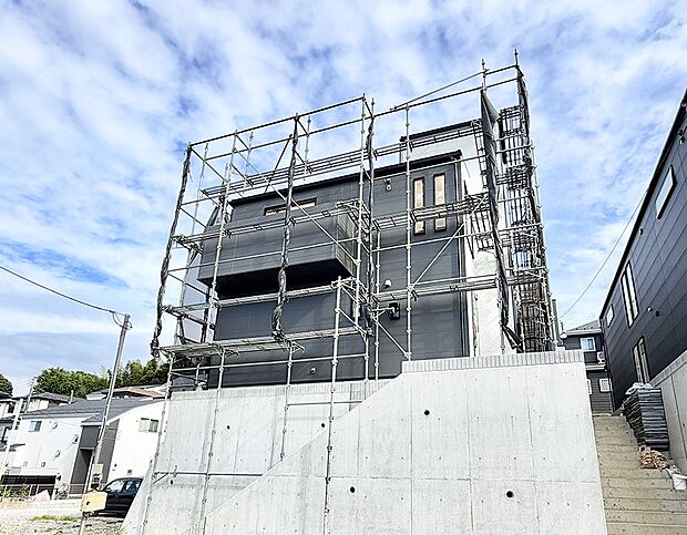 A棟  ■家族みんなが笑顔で過ごせる、安心感のある住まい