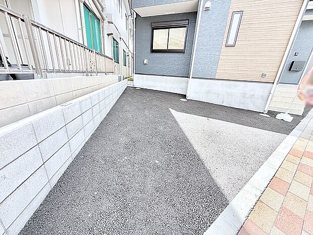 6号棟 ■快適な駐車スペースで安心