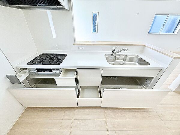 5号棟  ■おしゃれで実用的、心ときめくキッチンデザイン