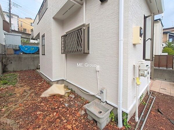 ■ガーデニングや洗車などの際に大活躍な屋外立水栓