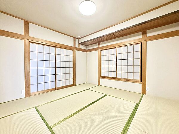 ■落ち着いた雰囲気のお部屋で心が安らぐ空間