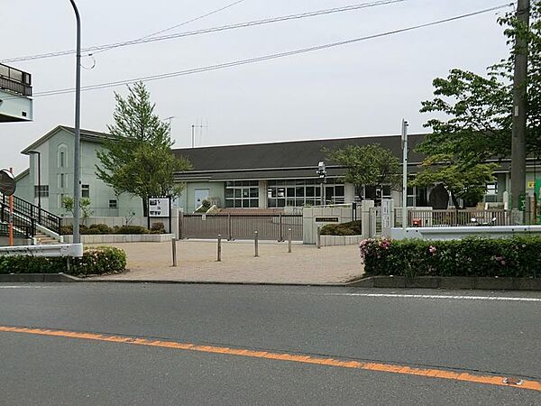 小学校 800m 厚木市立上依知小学校