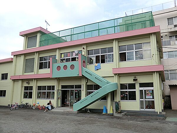 幼稚園・保育園 200m 本町幼稚園