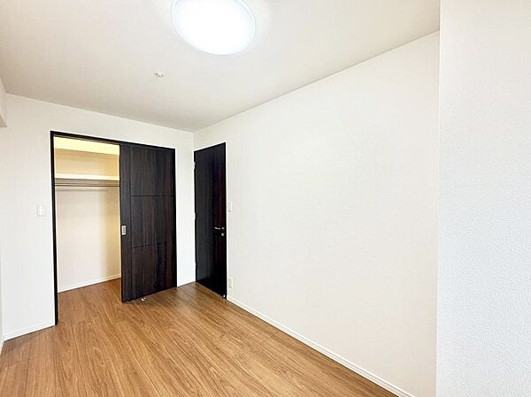 ■落ち着いた色合いのお部屋で穏やかな時間を楽しめます