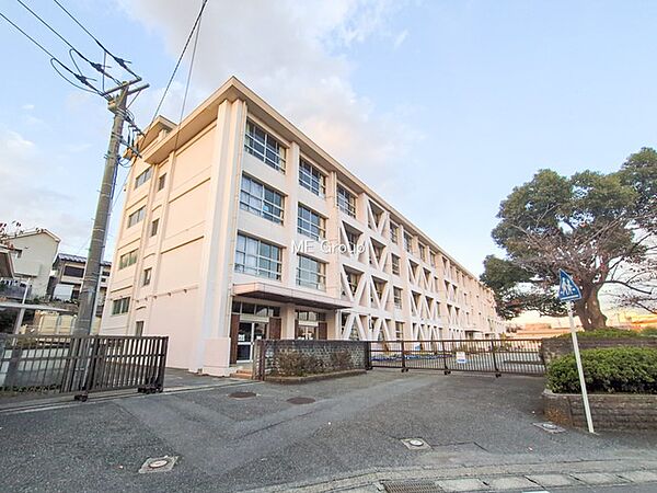 小学校 950m 藤沢市立村岡小学校