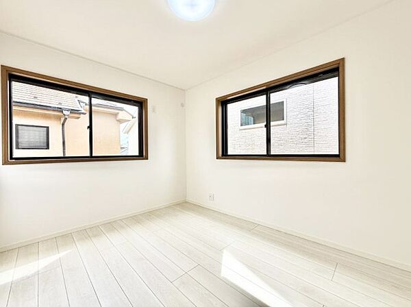 ■落ち着いた色合いのお部屋で穏やかな時間を楽しめます