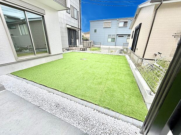 3号棟 ■暮らしに潤いを与える、緑が取り入れられた住まいです