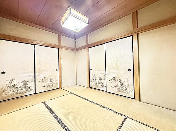 ■落ち着いた色合いのお部屋で穏やかな時間を楽しめます