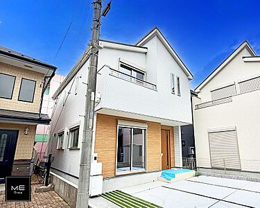 外観:4号棟 ■暮らしを彩る充実した設備仕様が備わった住まい 外観:4号棟 ■暮らしを彩る充実した設備仕様が備わった住まい