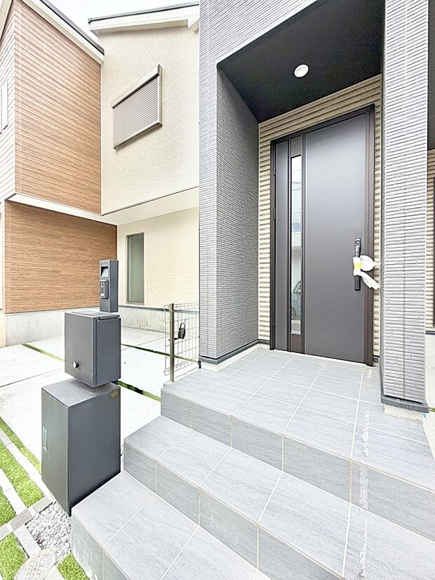 2号棟  ■ 帰るたびにホッとする、安心感のある佇まい