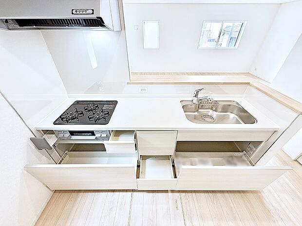 ■料理がもっと楽しくなる、快適なキッチン空間