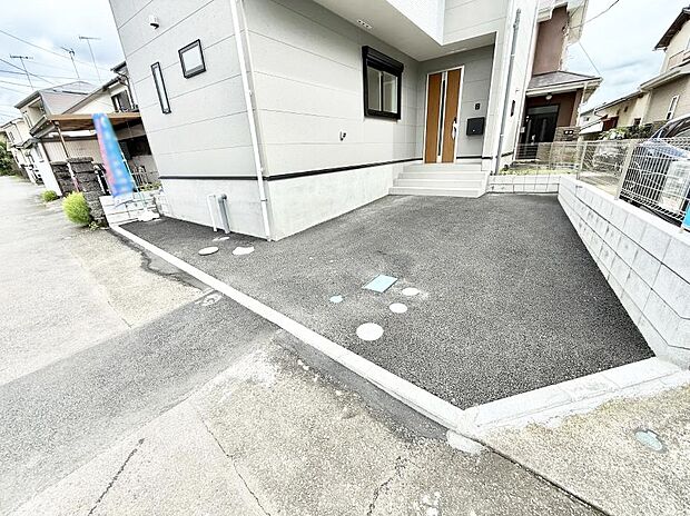 1号棟 ■自宅にある駐車スペースなので安心ですね