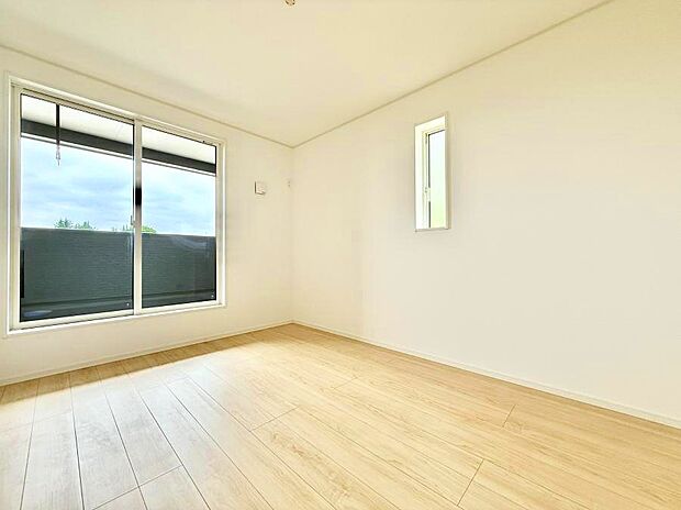3号棟 ■落ち着いた色合いのお部屋で穏やかな時間を楽しめます