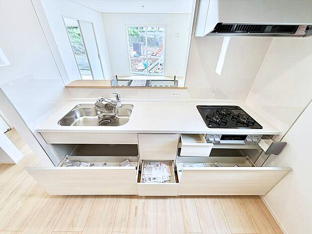 5号棟 ■家族の絆を深める、温もりのあるキッチン