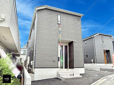 外観:1号棟 ■家族みんなが笑顔で過ごせる、安心感のある住まい 外観:1号棟 ■家族みんなが笑顔で過ごせる、安心感のある住まい