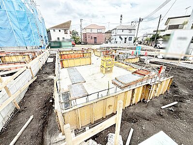 外観:2号棟 ■暮らしを彩る充実した設備仕様が備わった住まい 外観:2号棟 ■暮らしを彩る充実した設備仕様が備わった住まい