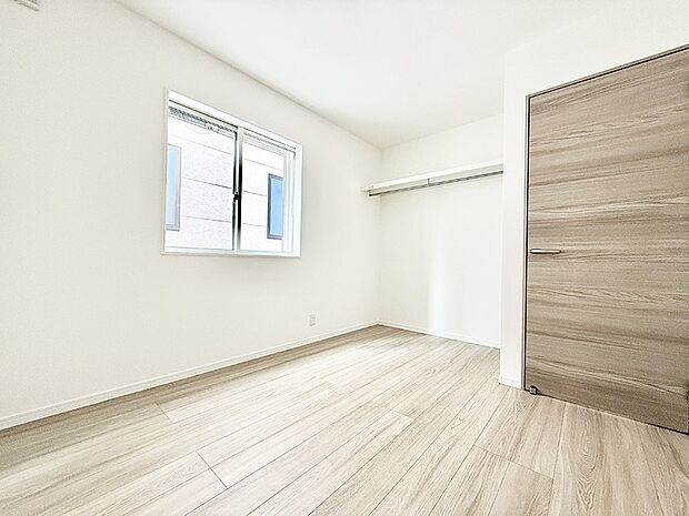 C号棟 ■落ち着いた色合いのお部屋で穏やかな時間を楽しめます