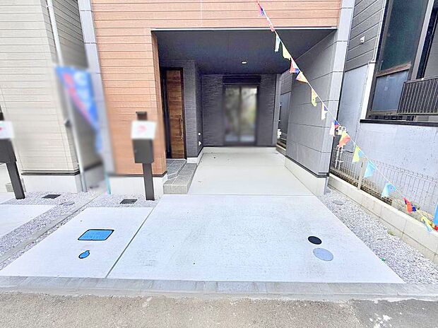 1号棟 ■快適な駐車スペースで安心