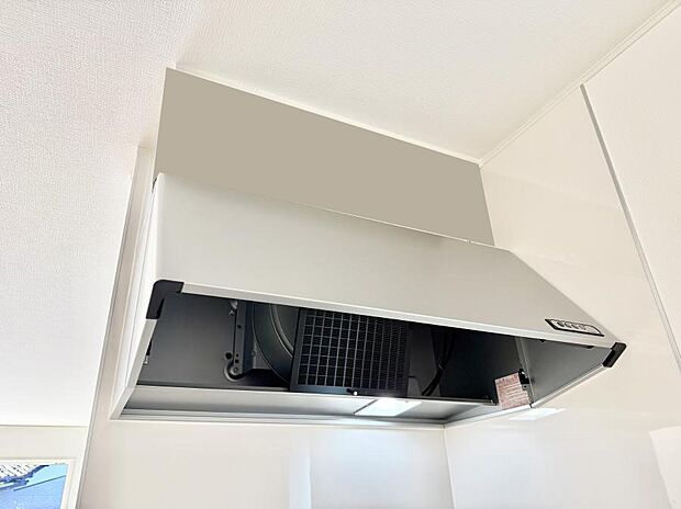 ■調理時の蒸気や匂いが換気扇に誘導され、効率的に排煙ができます。
