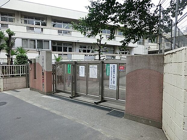 小学校 550m 調布市立滝坂小学校