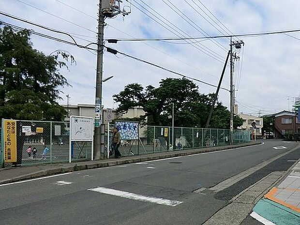 小学校 900m 海老名市立柏ケ谷小学校
