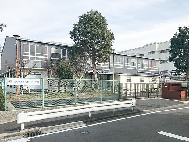 小学校 300m 横浜市立洋光台第二小学校