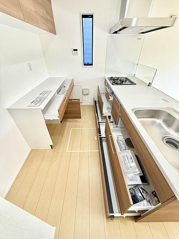 2号棟  ■料理がもっと楽しくなる、快適なキッチン空間