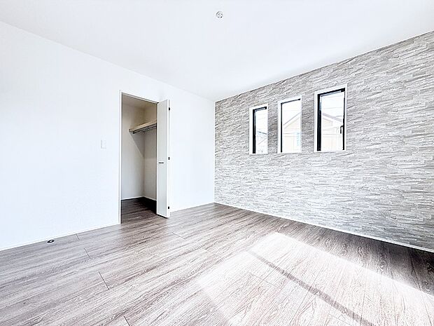 1号棟 ■落ち着いた色合いのお部屋で穏やかな時間を楽しめます