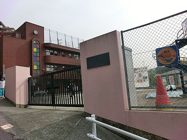 幼稚園・保育園 500m 南聖心幼稚園