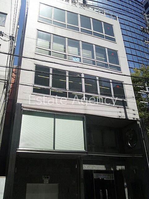 6 / 17