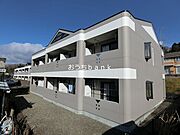 ロイヤルパインズＡ 2階 築23年7ヶ月の賃貸物件