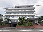 新神戸駅より徒歩7分 築43年7ヶ月 7階建の賃貸物件