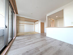 神戸海岸通ハーバーフラッツウエスト11番館 2LDKのリビング/ダイニング