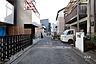 外観：物件の南側前面道路（西側から）です。［2026年3月5日撮影］