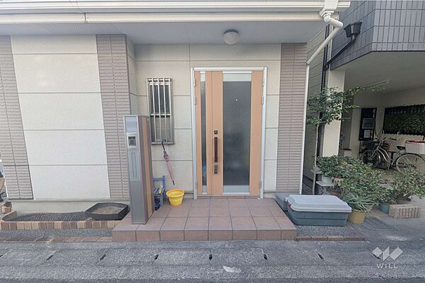 物件の玄関です。［2026年5月17日撮影］