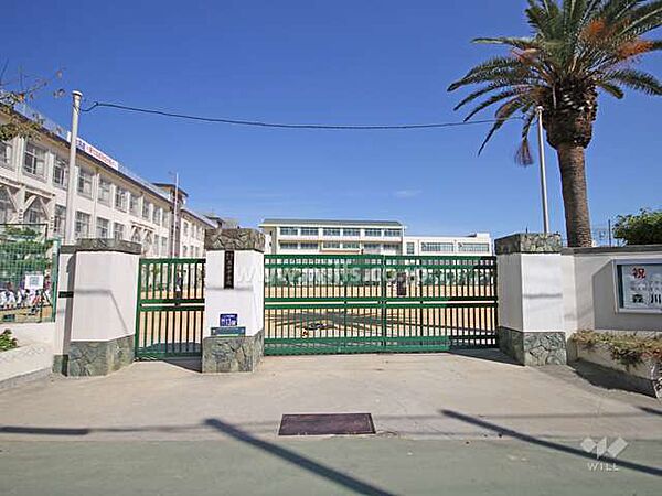 原田中学校[公立]の外観